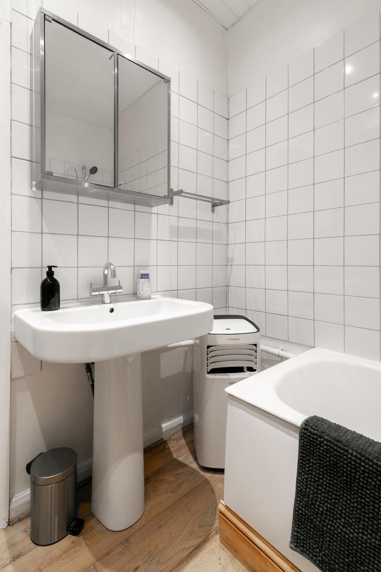 דירות Artistic Pied-A-Terre, Steps From The Tube, Moments From London'S Heart מראה חיצוני תמונה