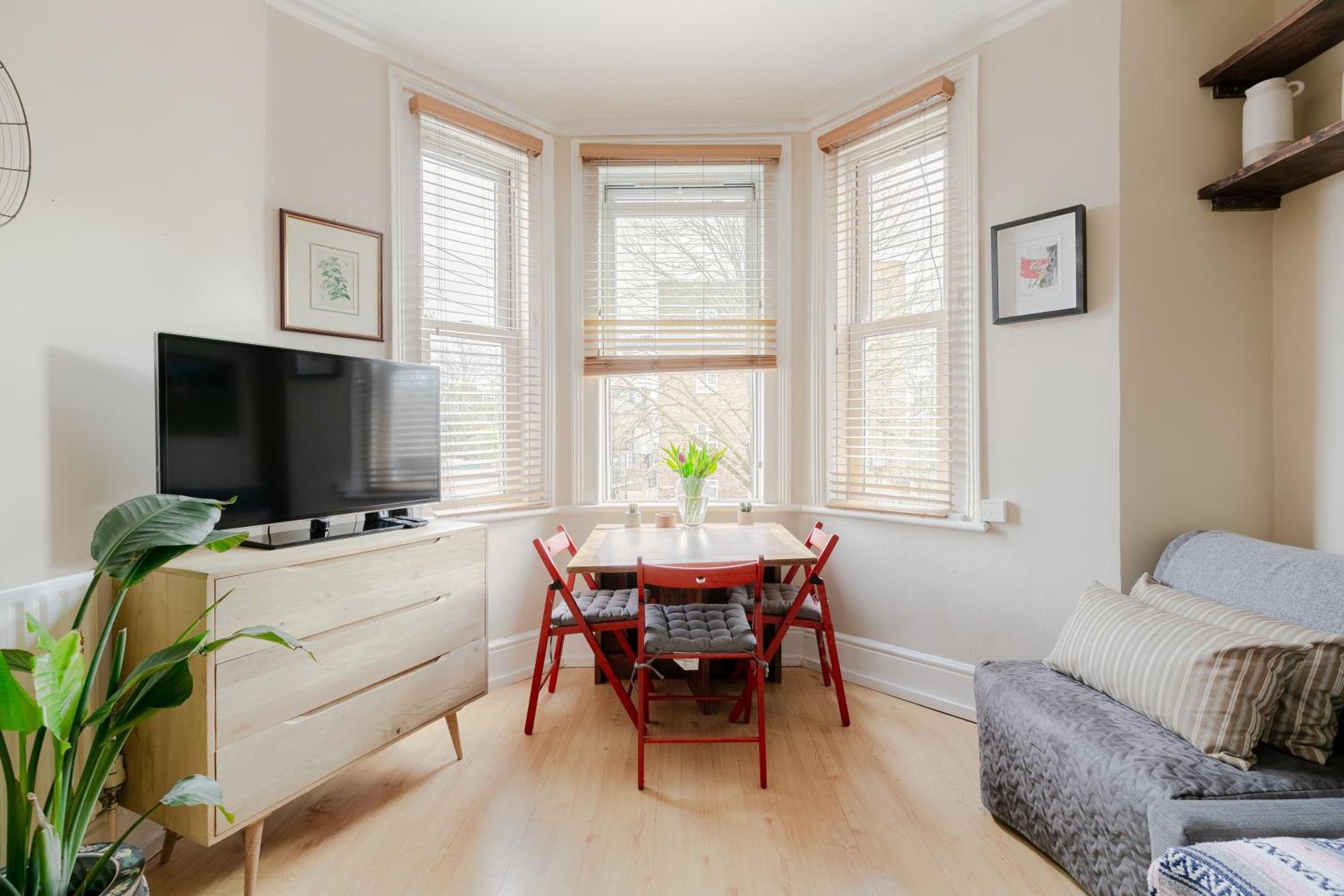 דירות Artistic Pied-A-Terre, Steps From The Tube, Moments From London'S Heart מראה חיצוני תמונה